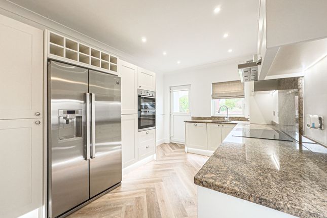 24 Christchurch Road, Prenton photo 3