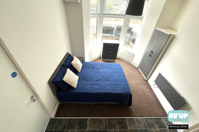 Flat 1, 242 Sheffield Road, Barnsley photo 3