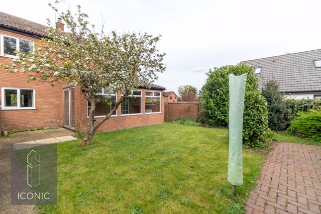 Detached house to rent in The Street, Ringland, Norwich