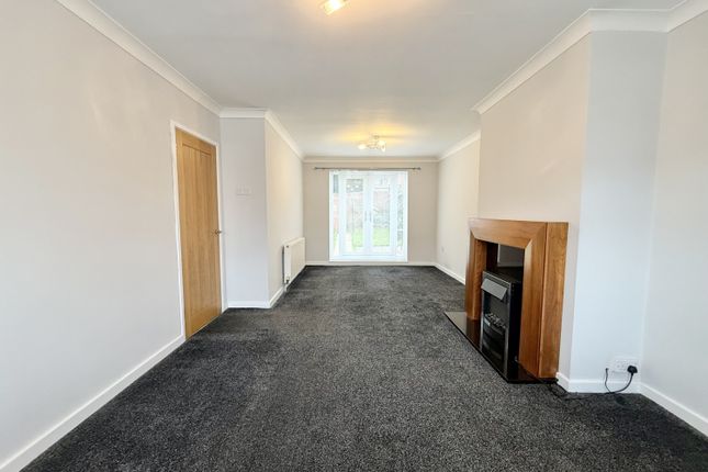 Courtney Drive, Sunderland photo 3