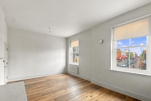 502 Hoe Street, London photo 3