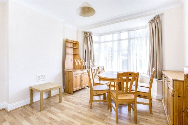 195, The Vale, London photo 4