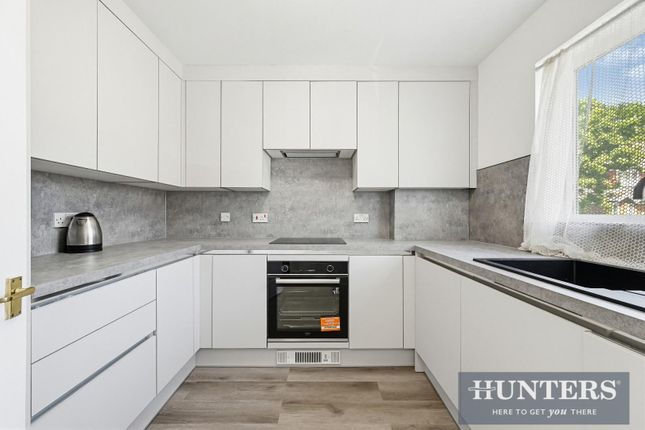 6, Pankhurst Close, Isleworth photo 3