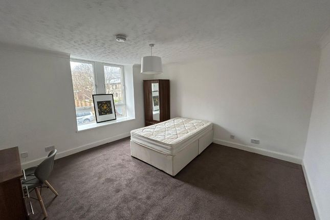 Flat to rent in Benvie Road, West End, Dundee