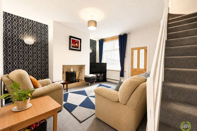 104 Sparth Road, Accrington photo 2