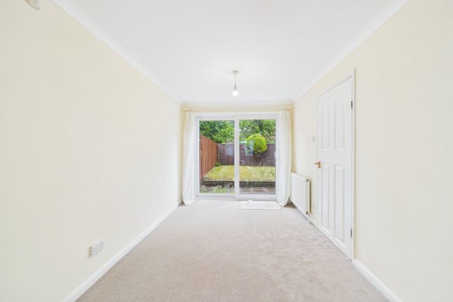 53, Narromine Drive, Reading photo 4