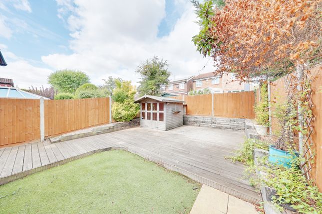 12, Marsden Way, Orpington photo 4