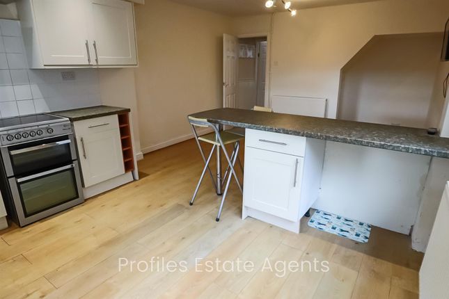 18, Chapel Street, Barwell photo 4
