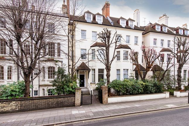 Maisonette for sale in Abbey Road, London