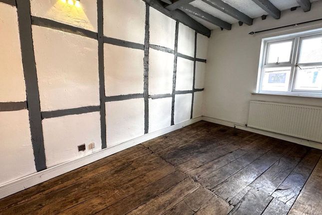 7a Market Place, Stafford photo 2