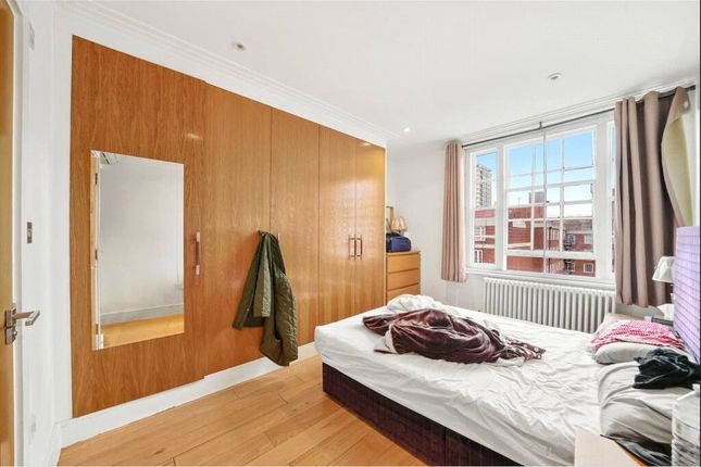 Flat 97, Forset Court,, Edgware Road, London photo 3
