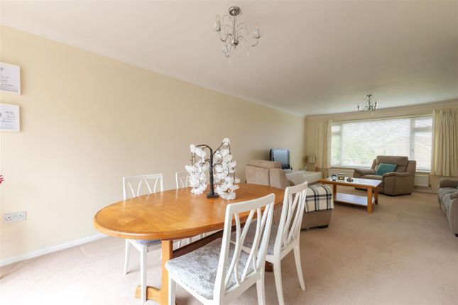 1, Hollybank Gardens, St. Leonards-On-Sea photo 4