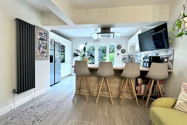 29 Radnormere Drive, Cheadle photo 3