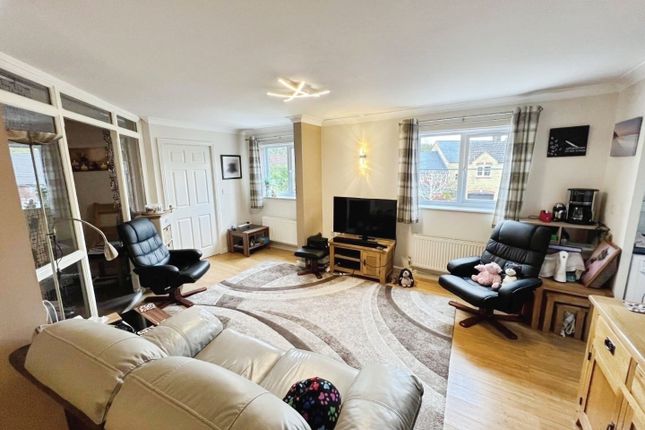 6, Riversmill, Glos photo 4