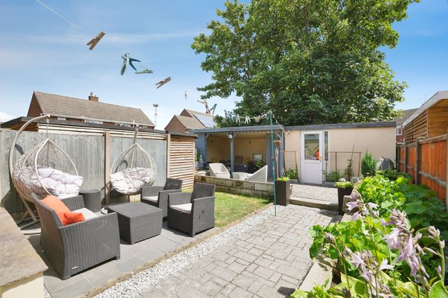5, Norfolk Drive, Wednesbury photo 4