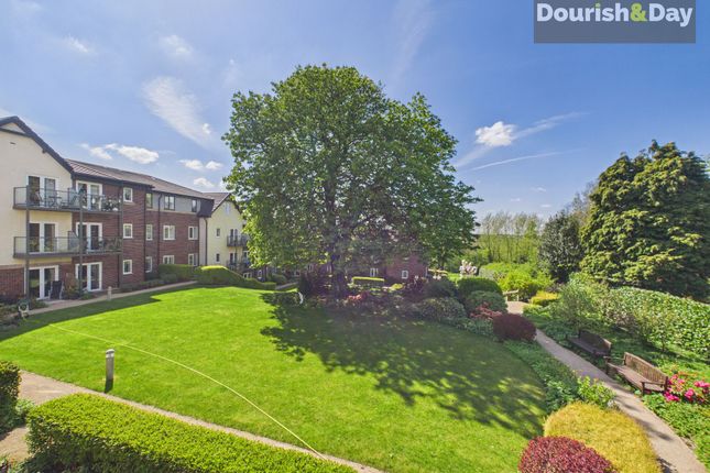 Apt 30, Brooklands House, Stafford photo 3