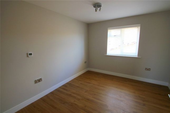 4, Court View, Bristol photo 4