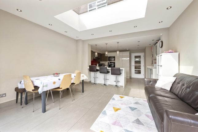 8 Cumberland Close,8.Jpg