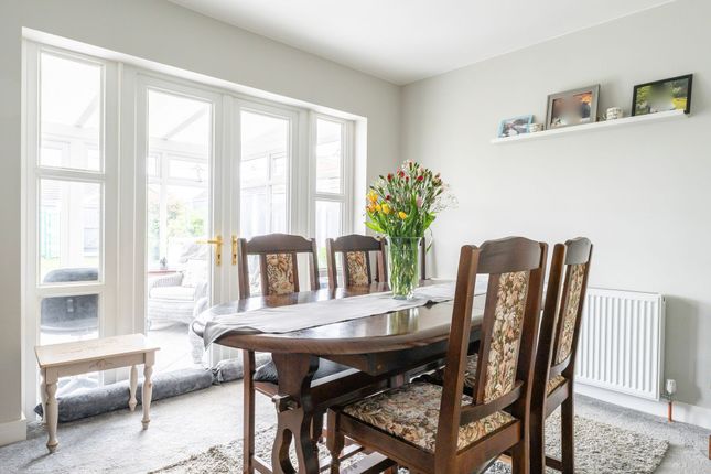 26 Smiths Lane, Fakenham photo 3
