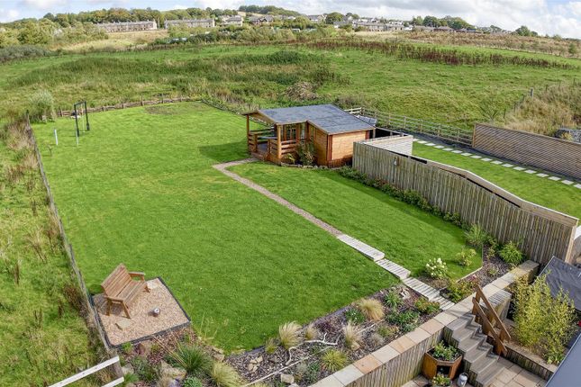 1 Goodshawfold Barn, Loveclough Road, Rossendale photo 2