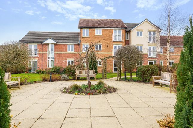 4, Rowan Court, Long Street, Thirsk photo 2