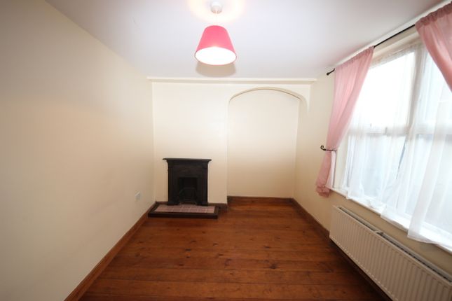 198A, York photo 5