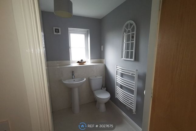 Henley Court, Whiston photo 5