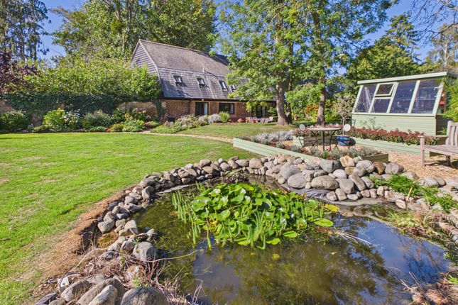 3 Elm Barns, Cambridge photo 3