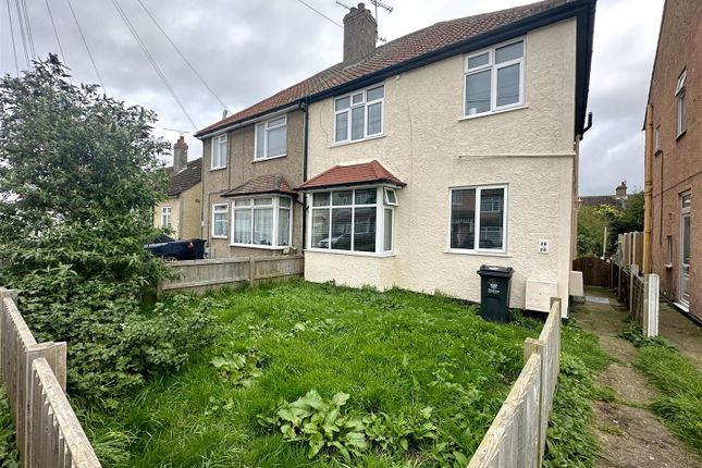 Flat for sale in Beaumont Avenue, Clacton-On-Sea