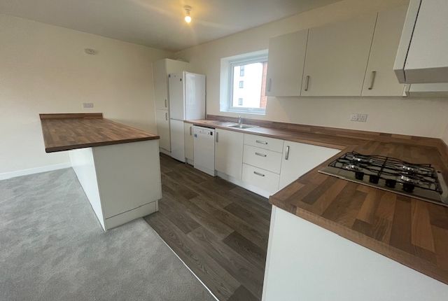 33, Foxglove Way, Doncaster photo 5