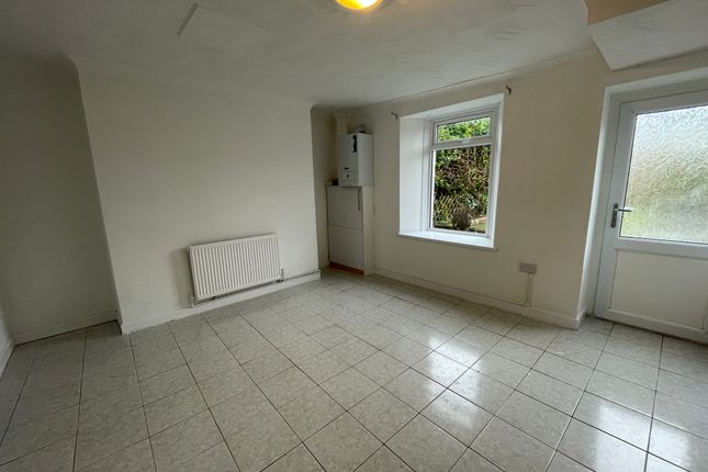 End terrace house to rent in Queen Victoria Road, Llanelli