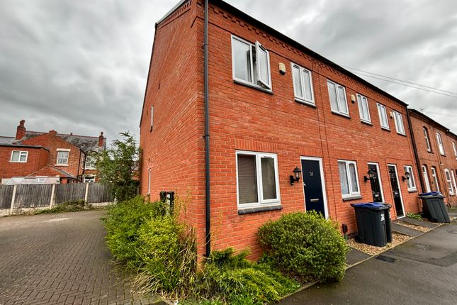 Thumbnail Property to rent in Chessher Street, Hinckley