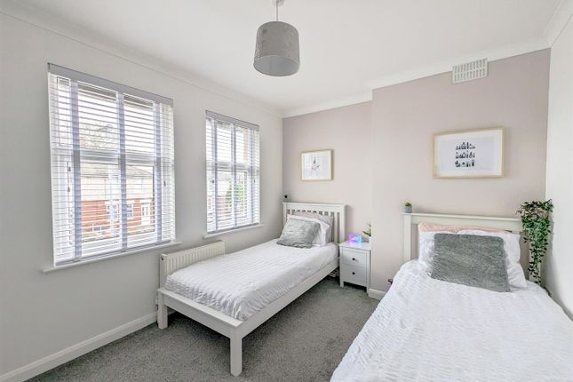 End terrace house for sale in Dakins Road, Leigh