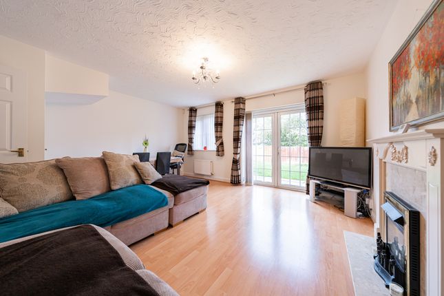36 Stanier Drive, Leicester photo 4