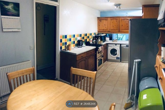 Kitchen &amp; Dining