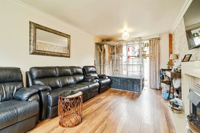 21, Scotland Wood Road, Leeds photo 3