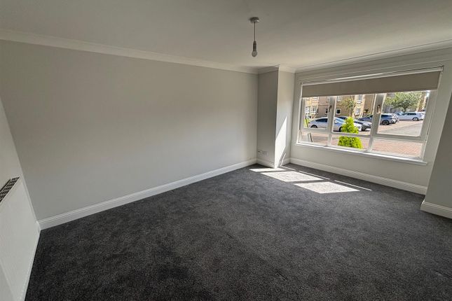 50, Millhall Court, Plains photo 2