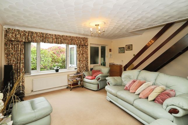15, Holywell Road, Pontypridd photo 2