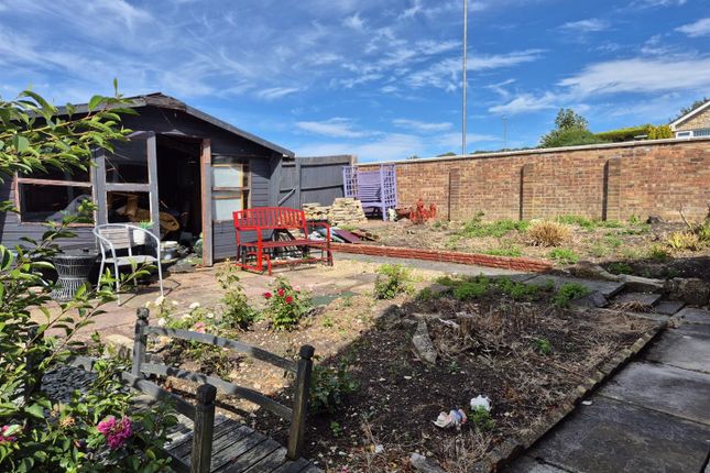 28, Burnham Drive, Weston-Super-Mare photo 2