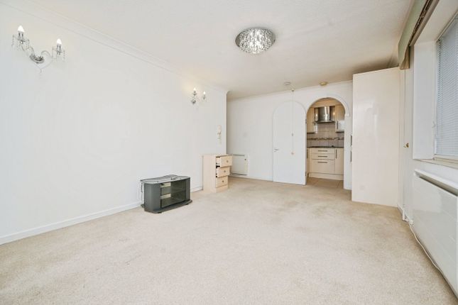 Homecedars House, Elstree Road, Bushey photo 4