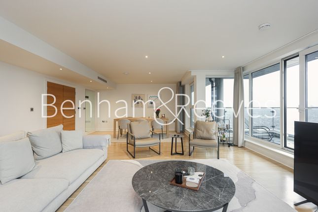 Flat to rent in Fountain House, The Boulevard