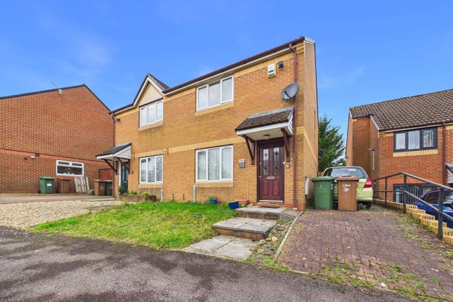 2-bed house on 21, Heol Gwaun Rhos, Caerphilly, £215,000