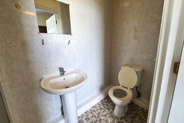 3, Empire Court, Rugby photo 4