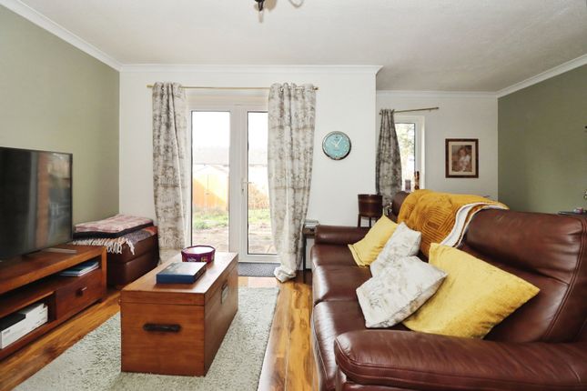 1, Caldicot Close, Bristol photo 3