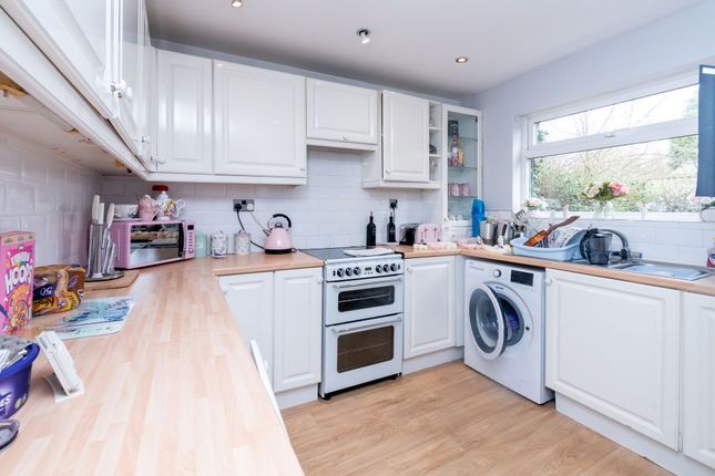 End terrace house for sale in Jervis Close, Fearnhead