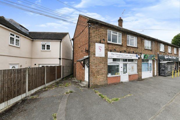 Maisonette to rent in Hatch Road, Brentwood