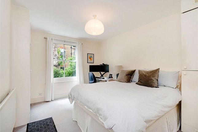 Top Flat, 8, Darlan Road, London photo 5