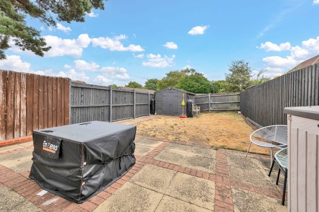 34 Heasman Close, Newmarket photo 4
