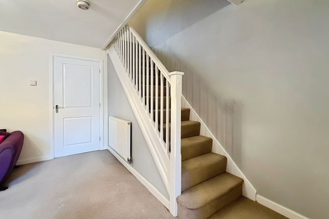 120 Abbottsmoor, Port Talbot photo 4