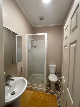Flat 3 The Grange,, Temple Street, Powys photo 3